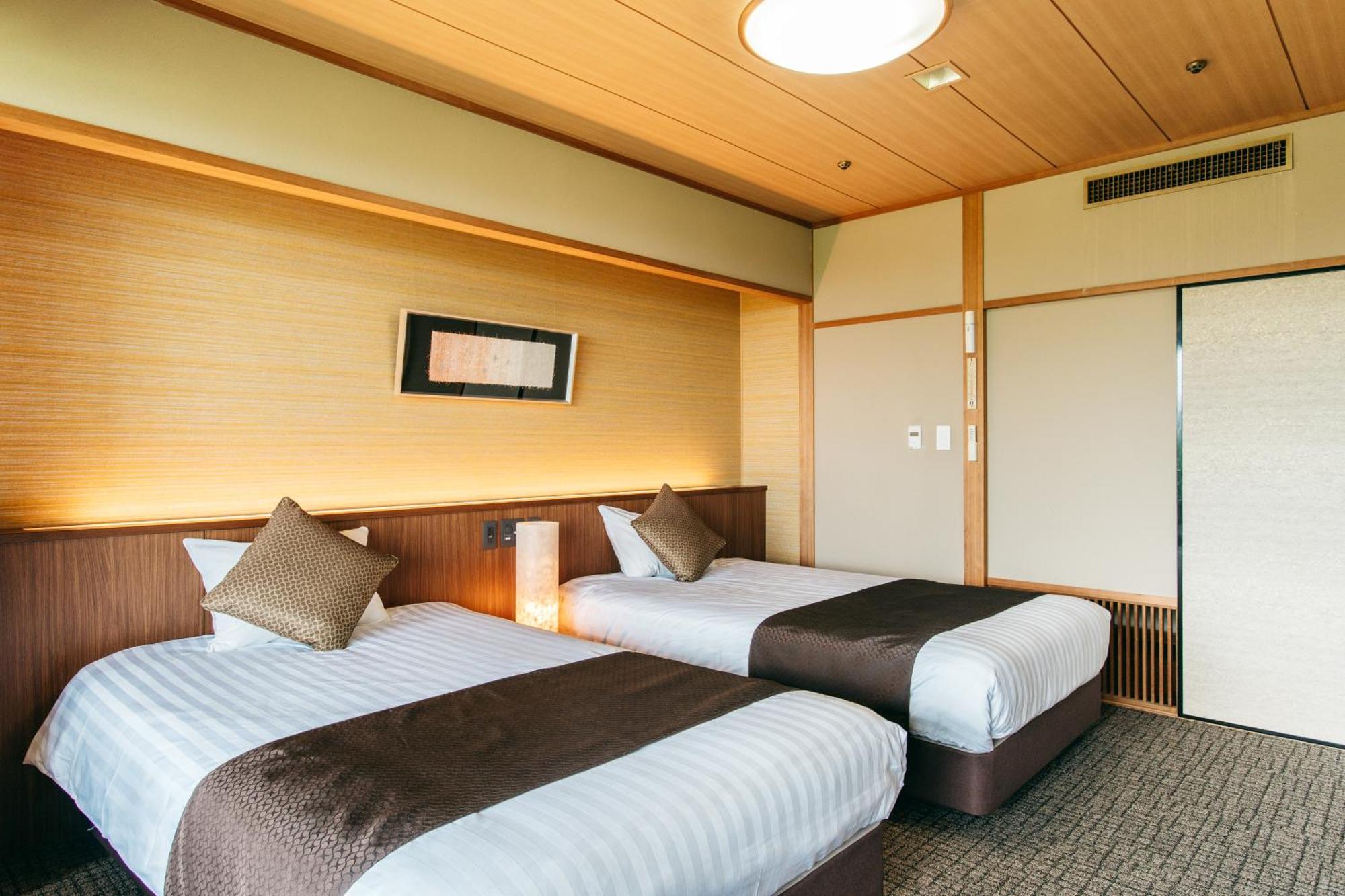 Kamenoi Hotel Tondabayashi Экстерьер фото